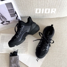 Christian Dior Sneaker